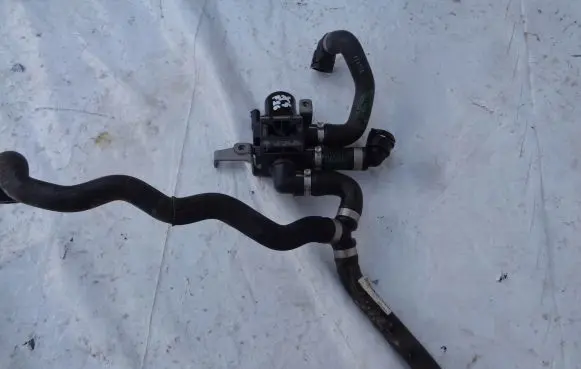 BMW X4 F26 Engine coolant pipe/hose 857250802
