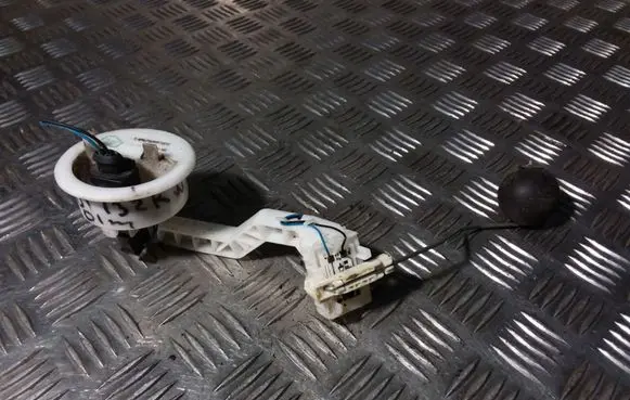 Audi A6 S6 C5 4B Fuel level sensor 4B0201317AB