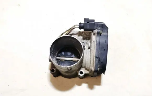 Volkswagen Golf V Throttle valve 03C133062S A2C53367619