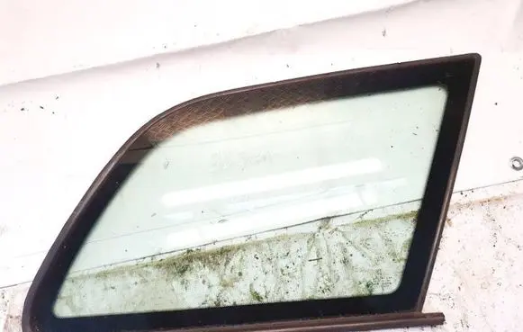 Peugeot 406 Rear side window dot24as2m68