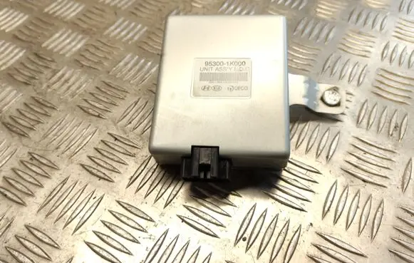 Hyundai ix20 Other control units/modules 953001K000
