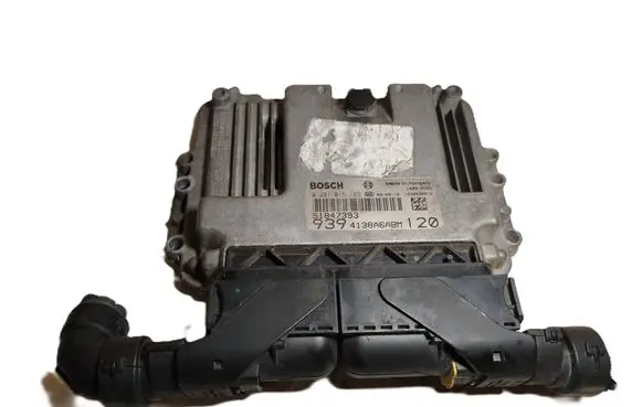 Alfa Romeo 159 Engine control unit/module ECU 0281015163 51847393 4138A6ABM