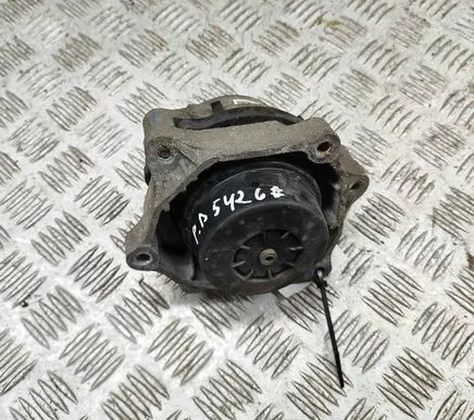 BMW 3 F30 F35 F31 Engine mount bracket 6865470