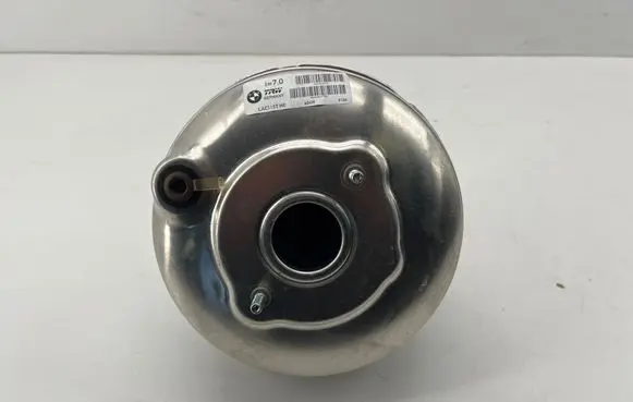 BMW 5 E60 E61 Brake booster LAC115THE 32483213