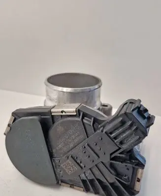 Opel Corsa E Throttle body valve 55562270 0280750483