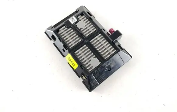 Skoda Octavia Mk3 (5E) Wireless charging module 3V0035502
