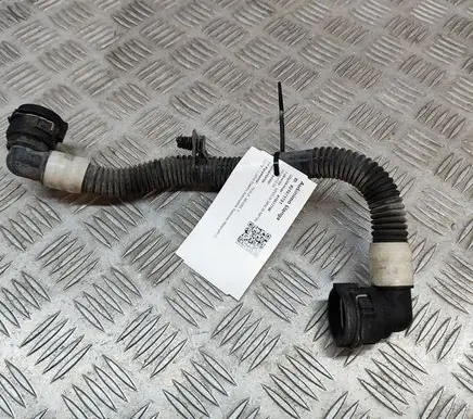 Tesla Model 3 Engine coolant pipe/hose 107759900D