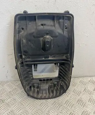 Mercedes-Benz C W204 Air filter box A6510901101 EEP176702