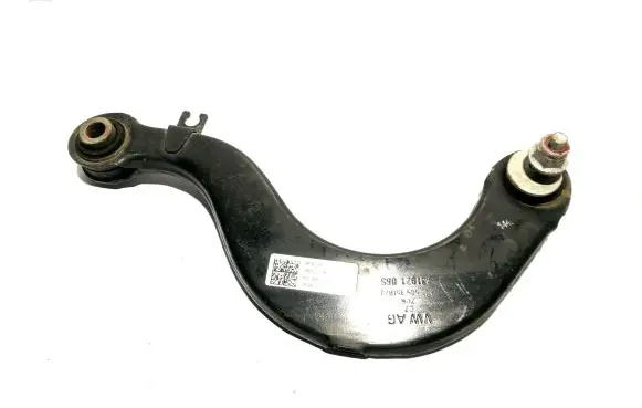 Rear control arm