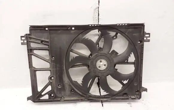 Lexus ES 300h (7th Gen) Electric radiator cooling fan 1636331510 2685004000