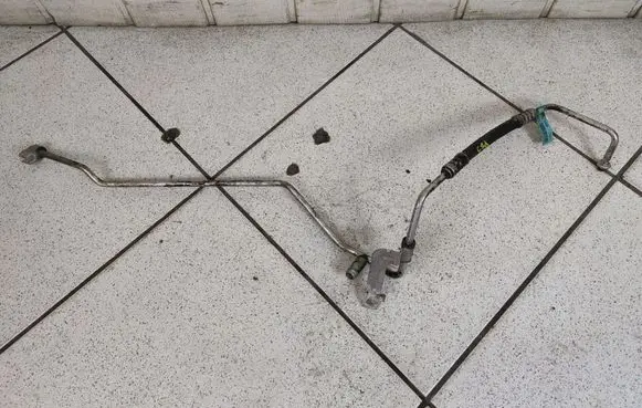 Dodge Durango III Air conditioning (A/C) pipe/hose 55038059AG