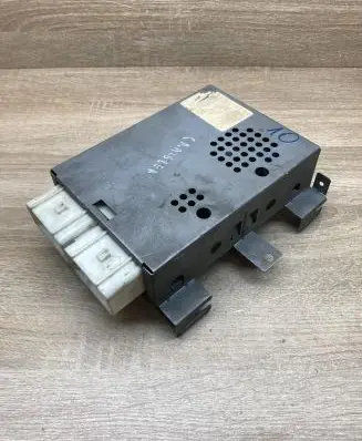 Chrysler Voyager Fuse module P04801066AD 04801066AD