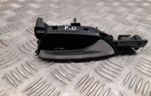Mercedes-Benz GL X166 Front door interior handle A1667600661