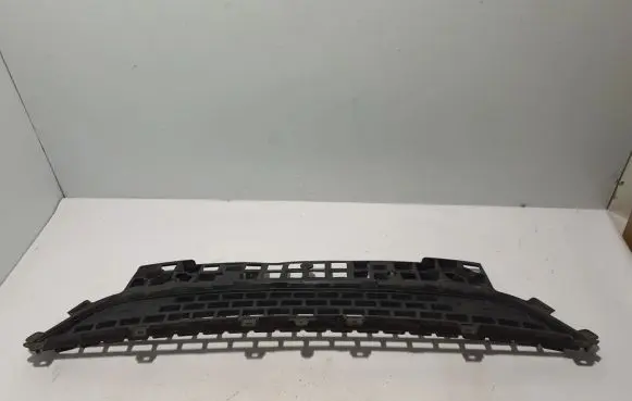 Renault Master III Front bumper lower grill 622546766R