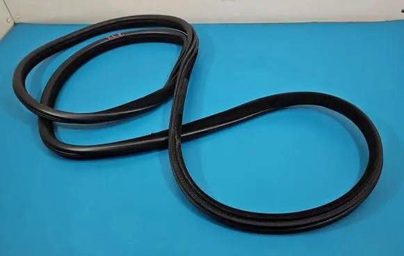 BMW X5 F15 Rubber seal rear door 7289639 IMPRK1537172