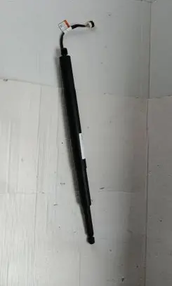 BMW 3 G20 G21 Tailgate strut 7453413