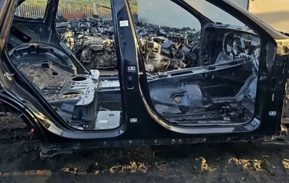 Porsche Cayenne (92A) Side car body part IMPRK1405684