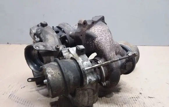 Mercedes-Benz C W204 Turbo A6510904060 MK50183090 A6510902880