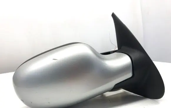 Nissan Micra Front door electric wing mirror