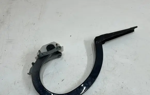 BMW 7 G11 G12 Tailgate/trunk/boot hinge 7357116