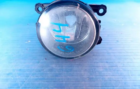 Citroen C4 I Front fog light 89210094