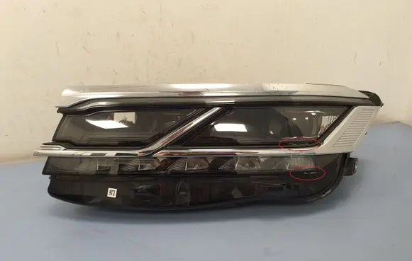 Volkswagen Touareg III Headlight/headlamp 761941081 761941113