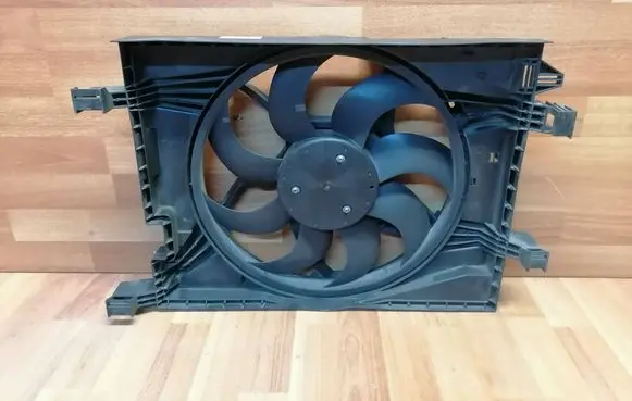 Renault Zoe Electric radiator cooling fan 214819480R 921200667R 214818864R