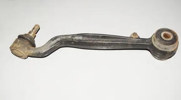 Land Rover Range Rover L322 Front lower control arm/wishbone