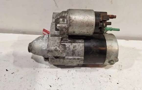 Peugeot 2008 I Starter motor 9801667580