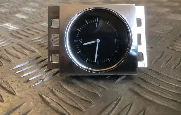 Volkswagen PASSAT B7 Clock 3AA919204 194805811