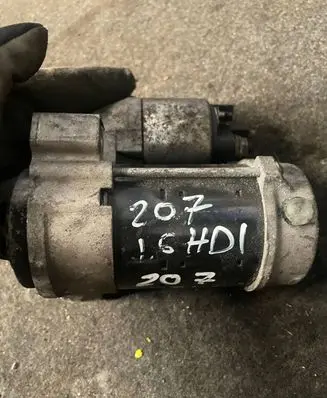 Peugeot 207 Starter motor 9646679980
