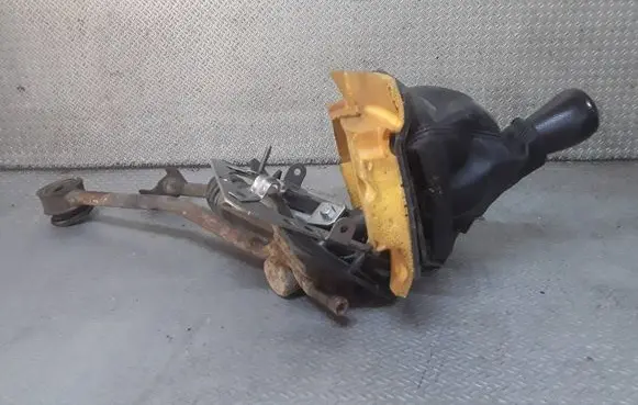 Subaru Forester SH Gear shifter/selector 