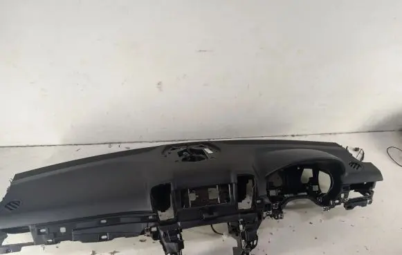 Mercedes-Benz GLE (W166 - C292) Dashboard