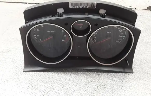 Opel Zafira B Speedometer (instrument cluster) 13216682