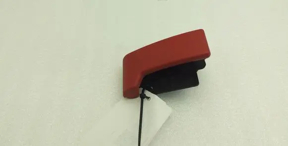 Engine bonnet (hood) release handle