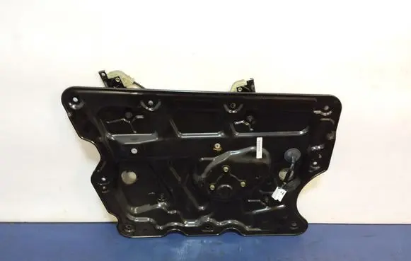Nissan Maxima A34 Front door window regulator with motor 807317Y000