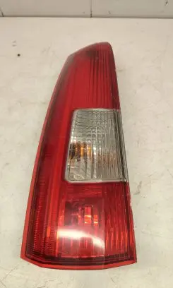 Volvo V70 Rear/tail lights 9154493