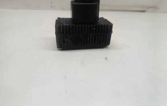 Opel Astra H Glow plug pre-heat relay 55353011 51299014B