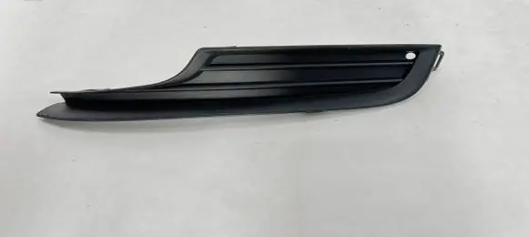 Volkswagen Golf VII Front bumper lower grill 5G0853665
