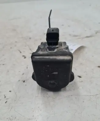 Headlight level adjustment motor