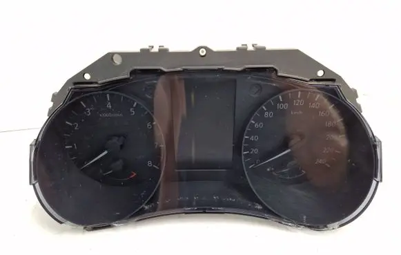 Nissan X-Trail T32 Speedometer (instrument cluster) TYPE920B 150914 4CC8ELF2C