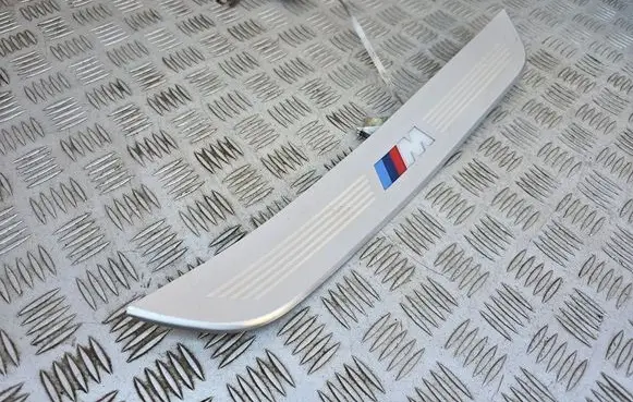 BMW 7 G11 G12 Rear sill trim cover 8061044