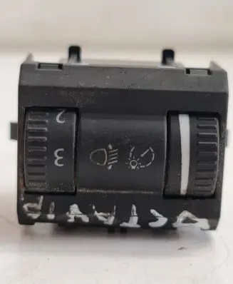 Skoda Octavia Mk2 (1Z) Headlight level height control switch 1Z0941333