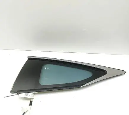 Lexus RC Rear side window 6272024210