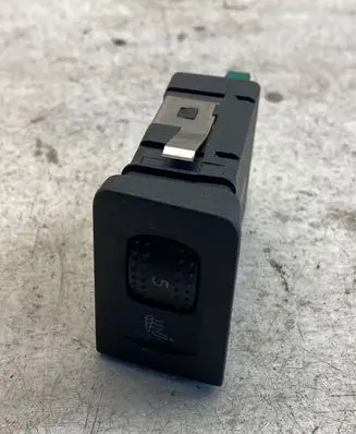 Volkswagen Golf IV Seat heating switch 1j0963563b