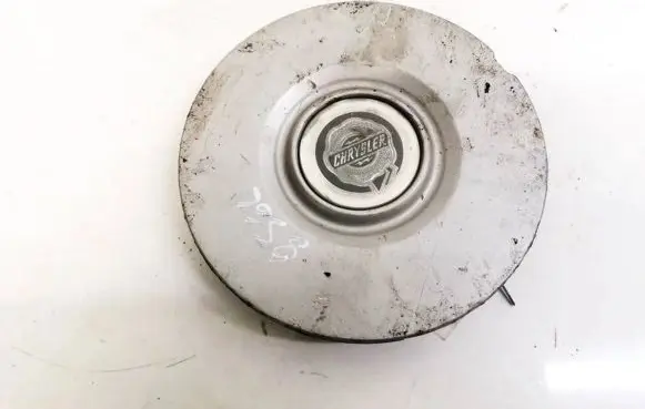Chrysler Sebring (ST-22 - JR) Original wheel cap 05105716AB