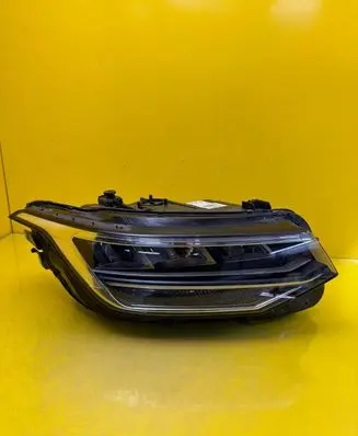 Volkswagen Tiguan Headlight/headlamp 5NB941036G