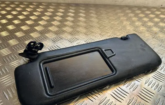 KIA Sportage Sun visor