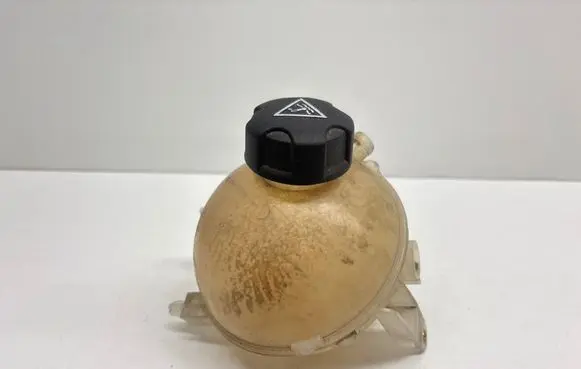 Peugeot 3008 I Coolant expansion tank/reservoir 9684527680002 965431078003 965442968003