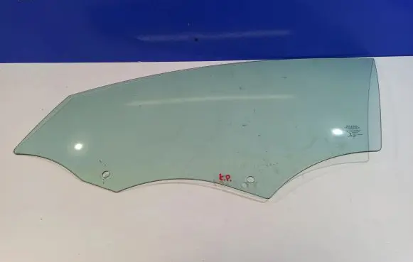 Volvo V60 Front door window glass four-door 31385414 30799039